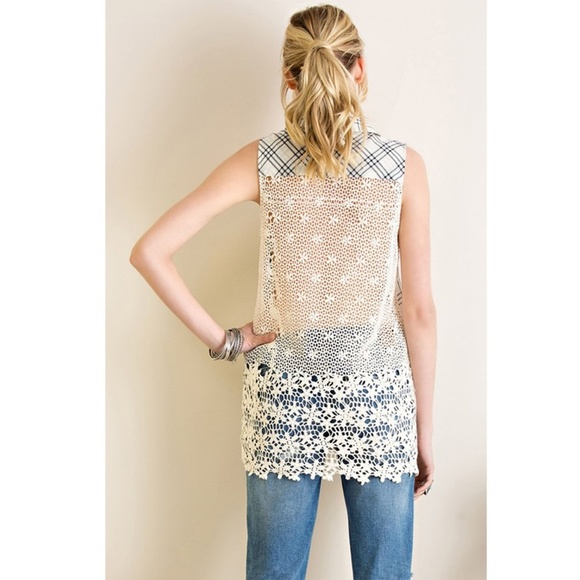 ✿❀ White Plaid Tank (Large only) ❀✿ - Picture 5 of 6